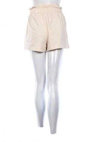 Női rövidnadrág Mango, Méret M, Szín Ekrü
, Ár 3 419 Ft
