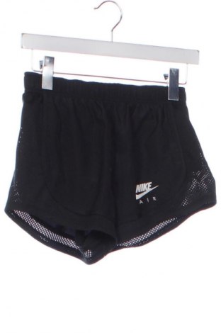Pantaloni scurți de femei Nike, Mărime XS, Culoare Negru, Preț 87,46 Lei