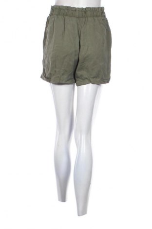 Дамски къс панталон Noisy May, Размер S, Цвят Зелен, Цена 33,24 лв.