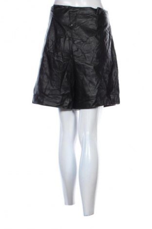 Γυναικείο κοντό παντελόνι ONLY, Μέγεθος XL, Χρώμα Μαύρο, Τιμή 9,99 €