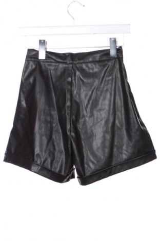 Női rövidnadrág Pretty Little Thing, Méret XXS, Szín Fekete, Ár 6 200 Ft