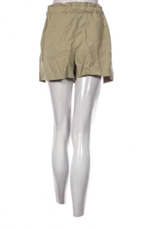 Női rövidnadrág Pull&Bear, Méret M, Szín Zöld, Ár 3 800 Ft