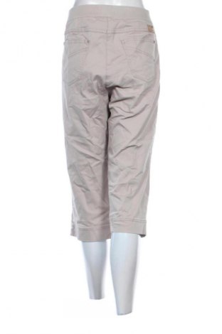 Дамски къс панталон Raphaela By Brax, Размер XL, Цвят Бежов, Цена 27,99 лв.