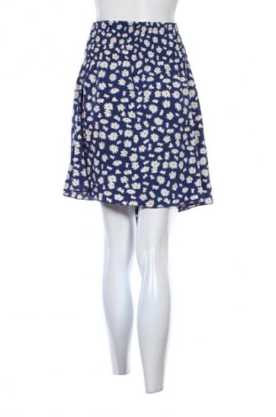 Дамски къс панталон SHEIN, Размер 4XL, Цвят Многоцветен, Цена 12,99 лв.