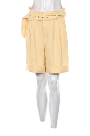 Дамски къс панталон Sinsay, Размер M, Цвят Жълт, Цена 19,00 лв.