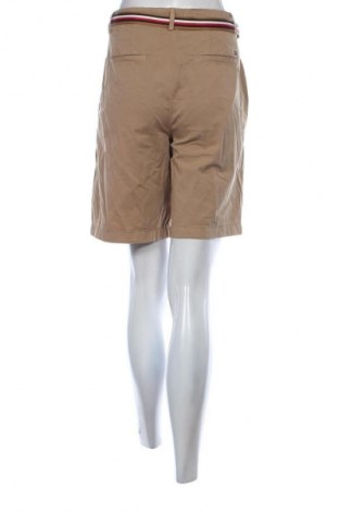Pantaloni scurți de femei Tommy Hilfiger, Mărime M, Culoare Bej, Preț 215,99 Lei