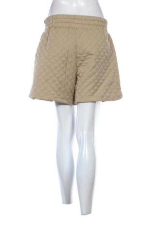 Дамски къс панталон Unbranded, Размер S, Цвят Бежов, Цена 12,99 лв.