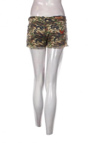 Pantaloni scurți de femei Unbranded, Mărime S, Culoare Multicolor, Preț 50,00 Lei