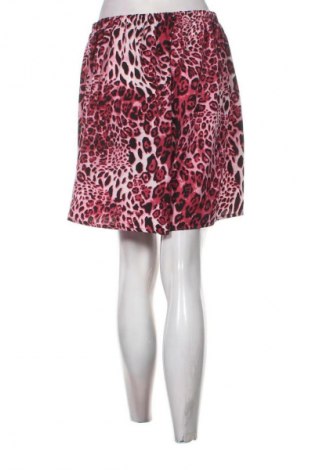 Γυναικείο κοντό παντελόνι Unbranded, Μέγεθος XXL, Χρώμα Πολύχρωμο, Τιμή 10,00 €