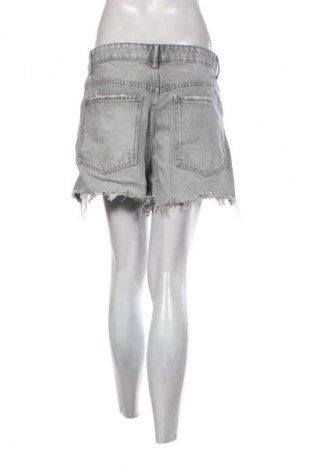 Pantaloni scurți de femei Zara, Mărime L, Culoare Gri, Preț 42,11 Lei