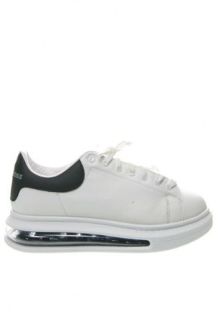 Damenschuhe RunnerBoss, Größe 39, Farbe Weiß, Preis 33,99 €