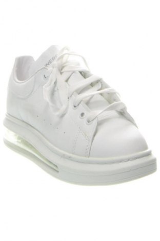 Női cipők RunnerBoss, Méret 38, Szín Fehér, Ár 15 919 Ft