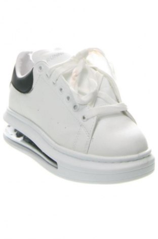 Dámské boty  RunnerBoss, Velikost 36, Barva Bílá, Cena  939,00 Kč