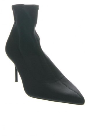 Dámské boty  Stradivarius, Velikost 40, Barva Černá, Cena  429,00 Kč