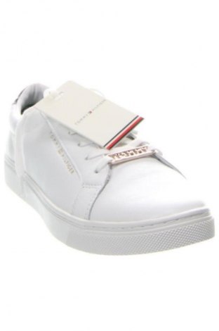 Дамски обувки Tommy Hilfiger, Размер 40, Цвят Бял, Цена 68,99 лв.