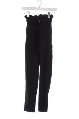 Dámske nohavice Amisu, Veľkosť XS, Farba Čierna, Cena  14,91 €