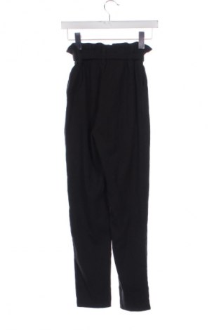 Dámske nohavice Amisu, Veľkosť XS, Farba Čierna, Cena  14,91 €