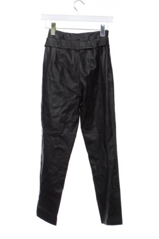 Дамски панталон Amisu, Размер XS, Цвят Черен, Цена 13,99 лв.