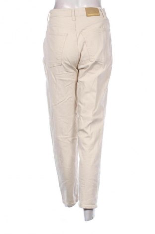 Pantaloni de femei Armedangels, Mărime S, Culoare Ecru, Preț 164,63 Lei