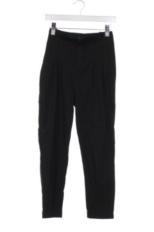Damenhose Bershka, Größe XS, Farbe Schwarz, Preis 10,99 €