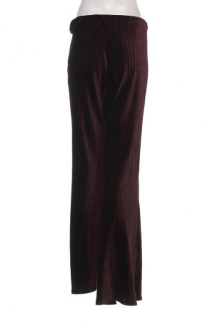 Női nadrág Bershka, Méret L, Szín Barna, Ár 5 549 Ft