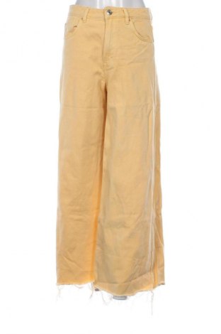 Damenhose Bershka, Größe S, Farbe Gelb, Preis € 14,99