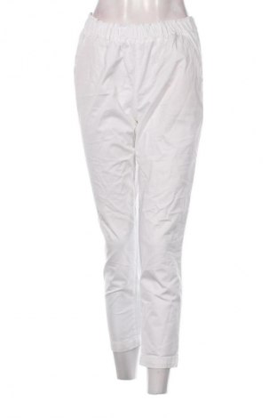 Дамски панталон Brax, Размер M, Цвят Бял, Цена 46,99 лв.