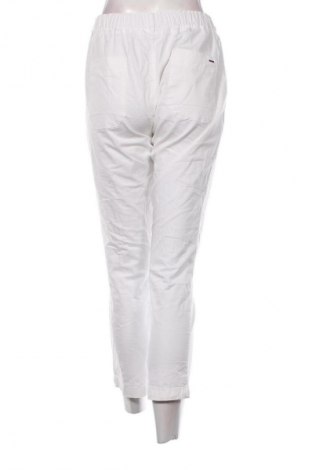 Дамски панталон Brax, Размер M, Цвят Бял, Цена 46,99 лв.