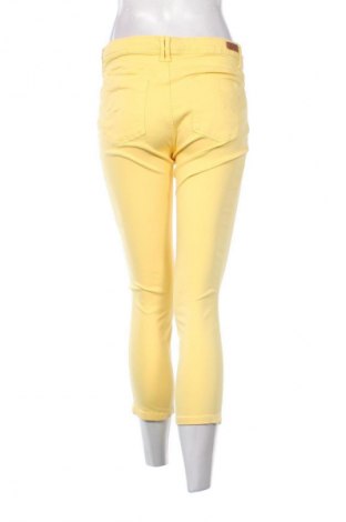 Dámske nohavice Burton, Veľkosť L, Farba Žltá, Cena  28,95 €