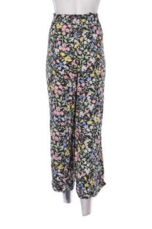 Дамски панталон C&A, Размер 3XL, Цвят Многоцветен, Цена 24,99 лв.