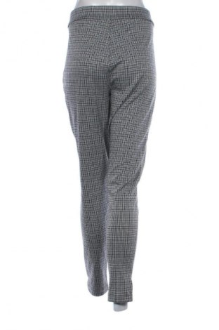Dámske nohavice C&A, Veľkosť XL, Farba Viacfarebná, Cena  9,95 €