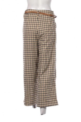 Damenhose Canda, Größe M, Farbe Mehrfarbig, Preis 7,99 €