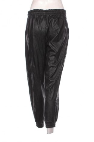 Damenhose Femme Luxe, Größe L, Farbe Schwarz, Preis 27,80 €