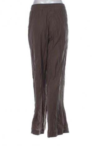 Дамски панталон Free Quent, Размер L, Цвят Кафяв, Цена 23,99 лв.