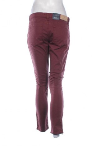 Pantaloni de femei Gant, Mărime M, Culoare Roșu, Preț 680,00 Lei