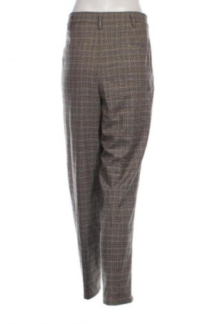 Дамски панталон Gerry Weber, Размер XL, Цвят Многоцветен, Цена 49,99 лв.