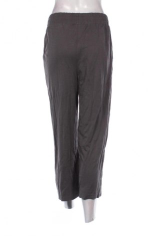 Dámske nohavice Gina, Veľkosť M, Farba Sivá, Cena  15,00 €