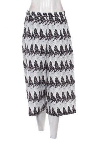 Дамски панталон Glamorous, Размер M, Цвят Многоцветен, Цена 41,04 лв.