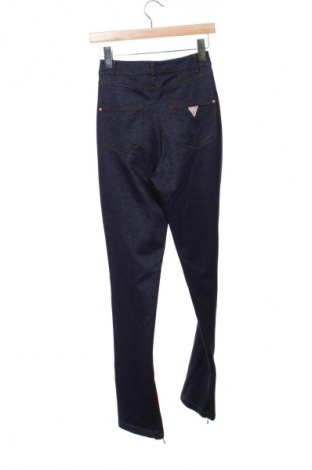 Dámske nohavice Guess, Veľkosť XS, Farba Modrá, Cena  87,98 €