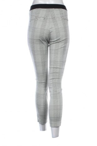 Pantaloni de femei H&M, Mărime S, Culoare Multicolor, Preț 38,59 Lei