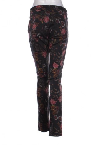 Pantaloni de femei Lola Paltinger, Mărime M, Culoare Multicolor, Preț 149,09 Lei