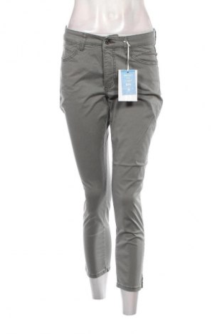 Дамски панталон Mac, Размер S, Цвят Зелен, Цена 142,99 лв.