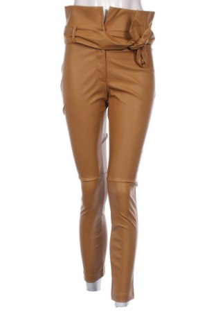 Pantaloni de femei Makadamia, Mărime S, Culoare Maro, Preț 274,99 Lei