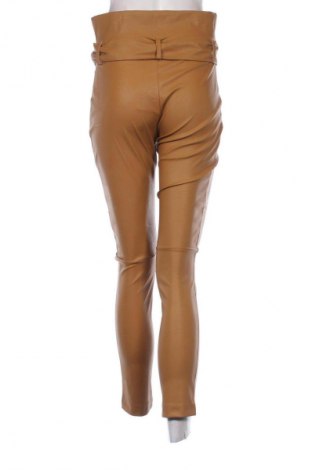 Pantaloni de femei Makadamia, Mărime S, Culoare Maro, Preț 274,99 Lei