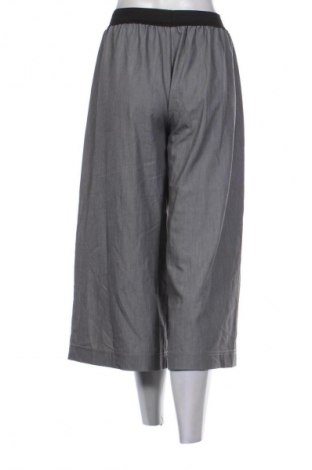 Γυναικείο παντελόνι Mathilda J., Μέγεθος S, Χρώμα Γκρί, Τιμή 20,97 €