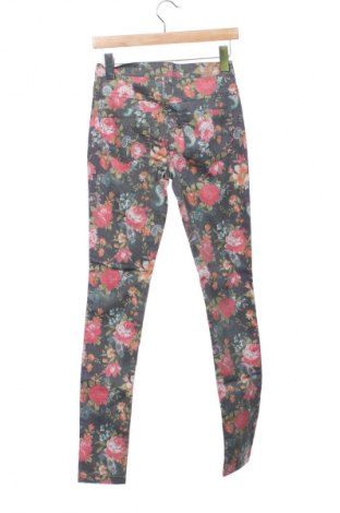 Damenhose ONLY, Größe XS, Farbe Mehrfarbig, Preis € 31,71