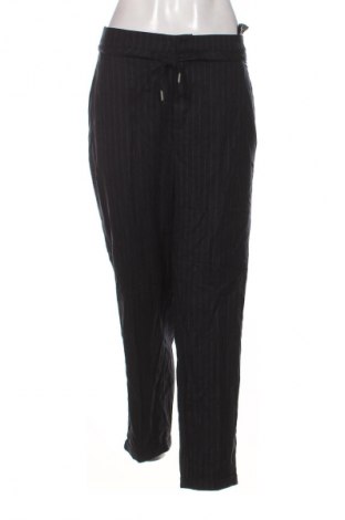 Pantaloni de femei Pepe Jeans, Mărime XL, Culoare Multicolor, Preț 41,99 Lei