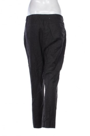 Дамски панталон Raphaela By Brax, Размер M, Цвят Сив, Цена 22,99 лв.