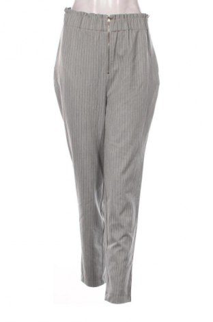 Дамски панталон Reserved, Размер M, Цвят Многоцветен, Цена 18,99 лв.