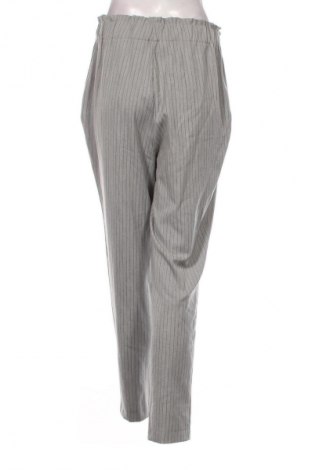 Дамски панталон Reserved, Размер M, Цвят Многоцветен, Цена 18,99 лв.